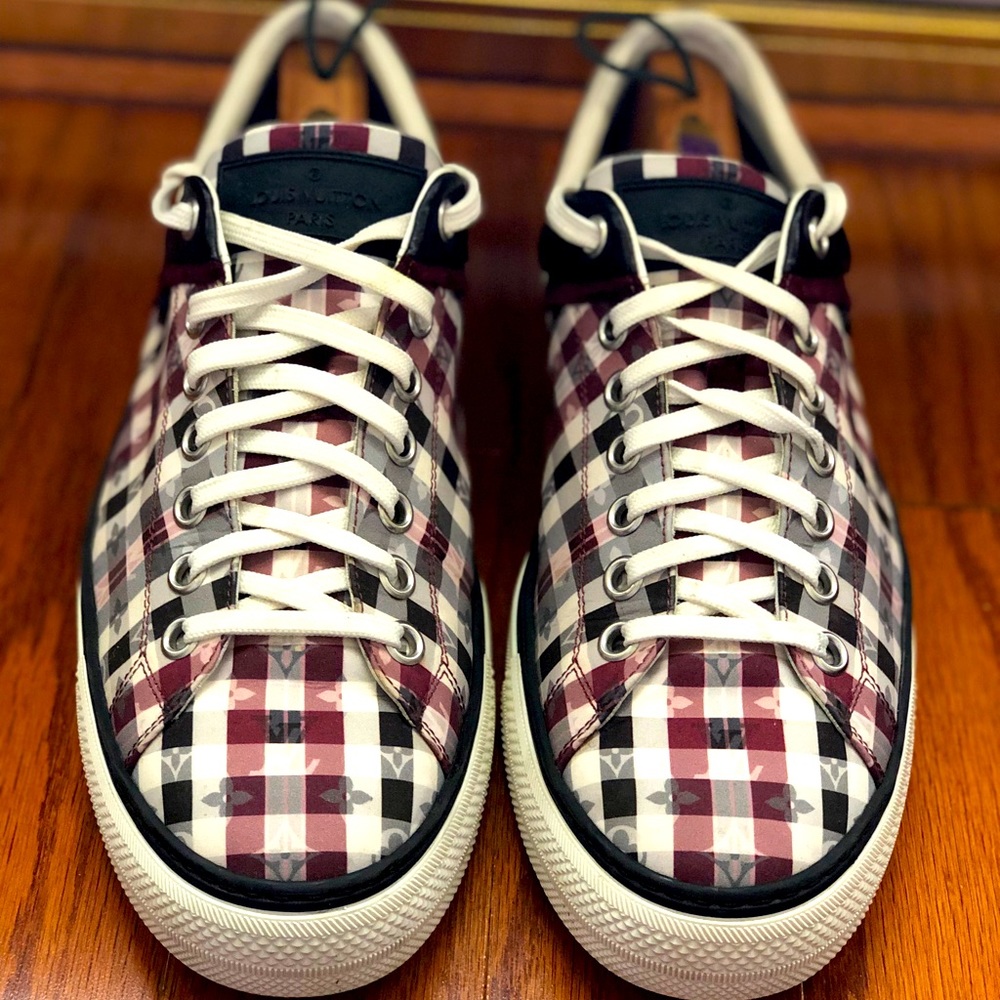 Louis Vuitton Men Luxury Sneaker